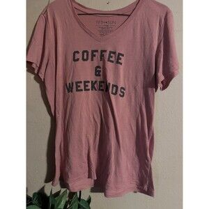 Pink Coffee & Weekends Women’s Fifth Sun  Tshirt XL
